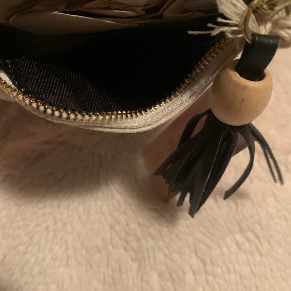 NWT Zebra coin pouch - Picture 3 of 3